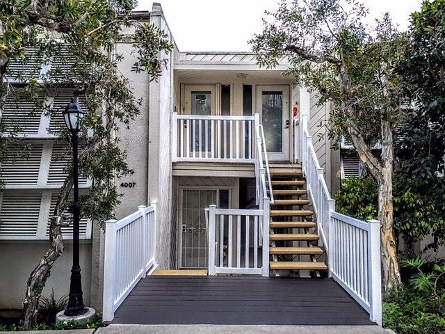 1st image of 4007 Crown Point Dr Unit 14