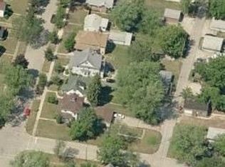 2717 Elizabeth Ave, Zion, IL 60099