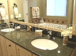 5414 W Island Creek Dr, West Jordan, UT 84081