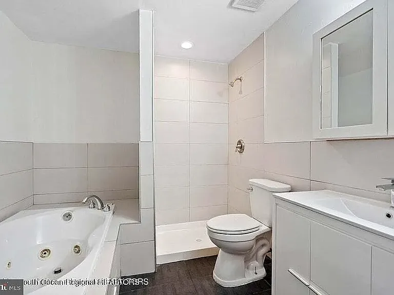 19 Creek Rd — Photo 5