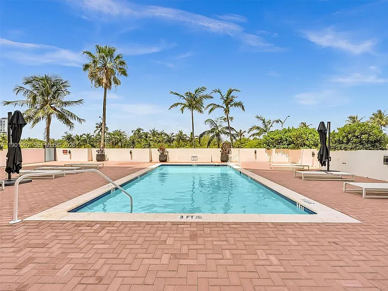 6422 Collins Ave #701 — Photo 52