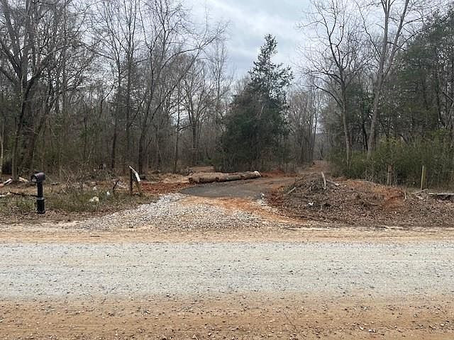 2nd image of 453 Johnson Mill Rd