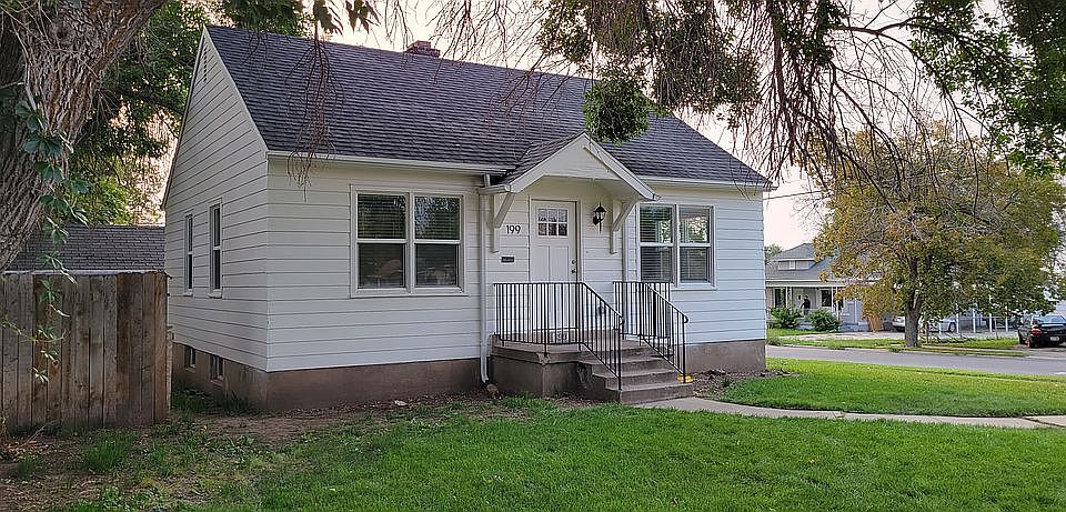 1st image of 199 N Pinehurst Ave
