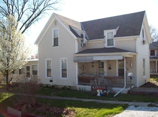 590 Mortimer St., Barry, IL 62312