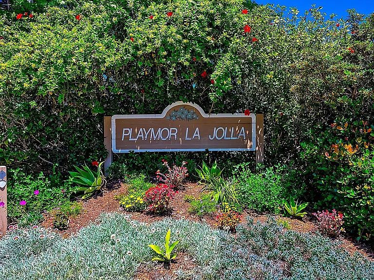 1st image of 4300 Playmor La Jolla #19