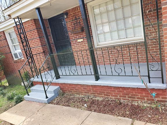 2nd image of 2616 NE 18th St
