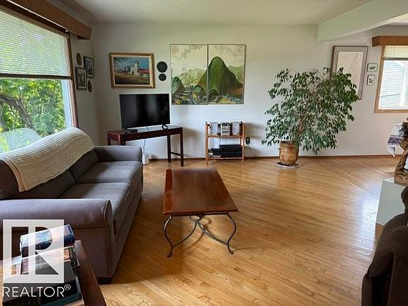 4th image of 13508 64th St NW