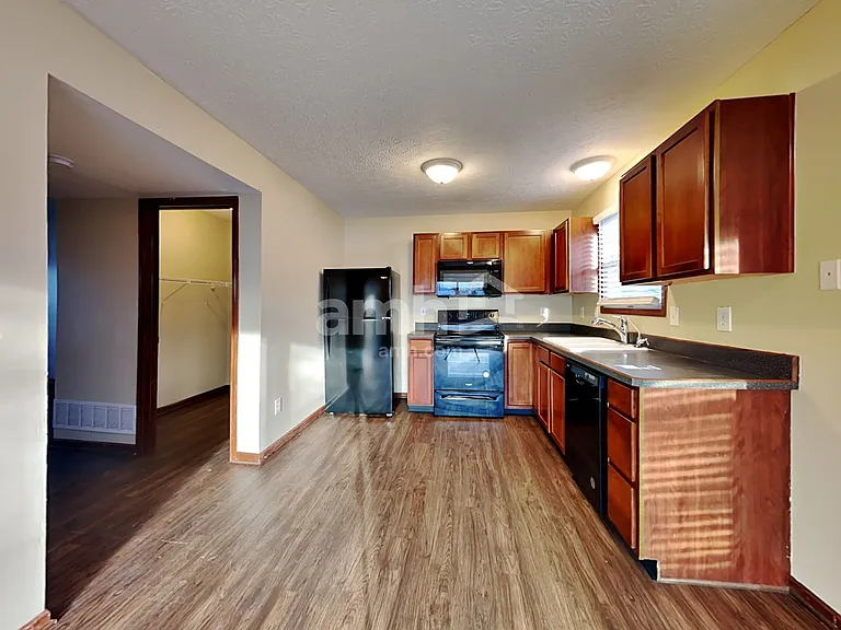 5829 Sharets Dr — Photo 3
