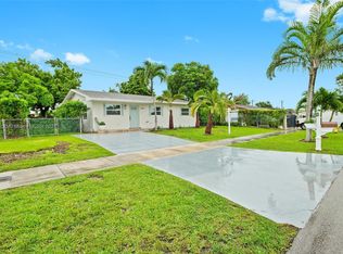 11951 SW 178th Ter, Miami, FL 33177