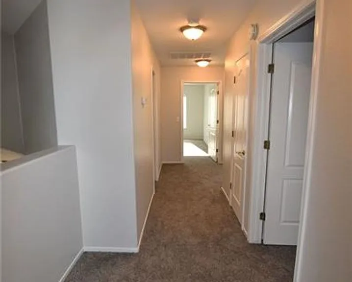 2111 Fountain Springs Dr — Photo 20