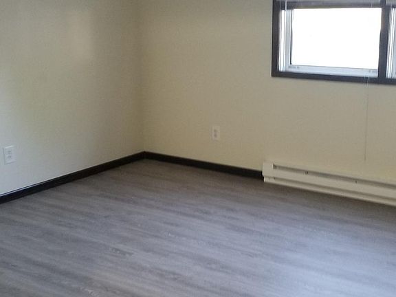 2nd image of 14041 Krotz Dr APT 4