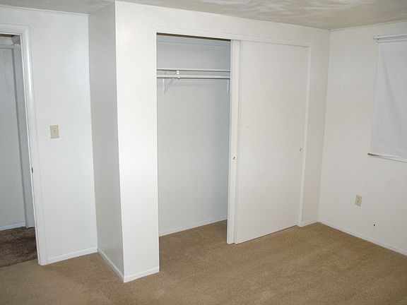 Downstairs Bedroom1