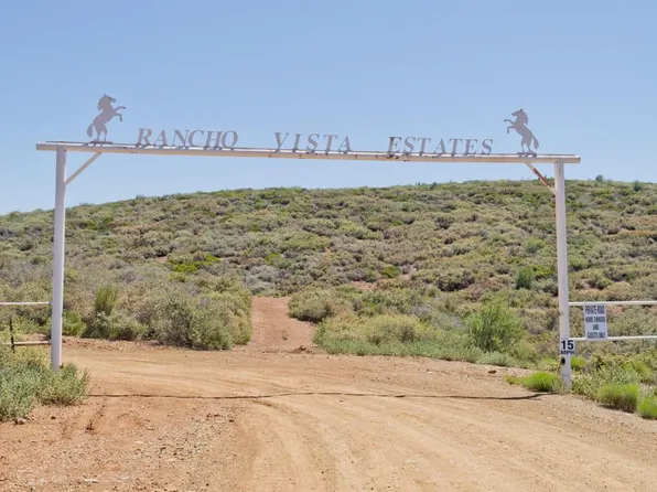 6881 S Ernies Aly, Mayer, AZ 86333
