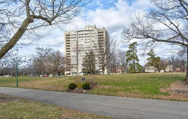 1620 E Broad St #1009