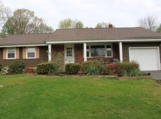 34 Ward Rd, Hardwick, NJ 07825