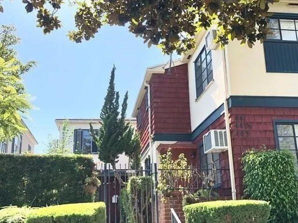 443 S Doheny Dr, Beverly Hills, CA 90212