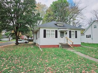 601 N Vine St, Sparta, IL 62286