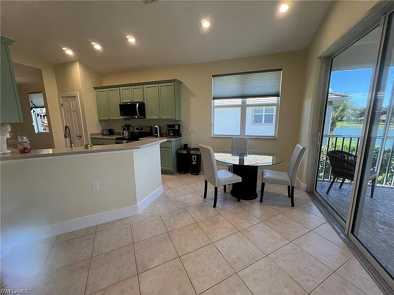 6809 Ascot Dr #201 — Photo 11