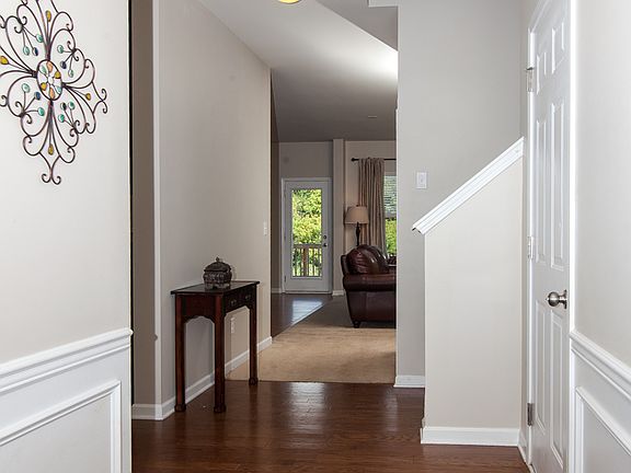 Entry way