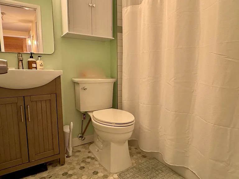 130 Jefferson St #3 — Photo 10