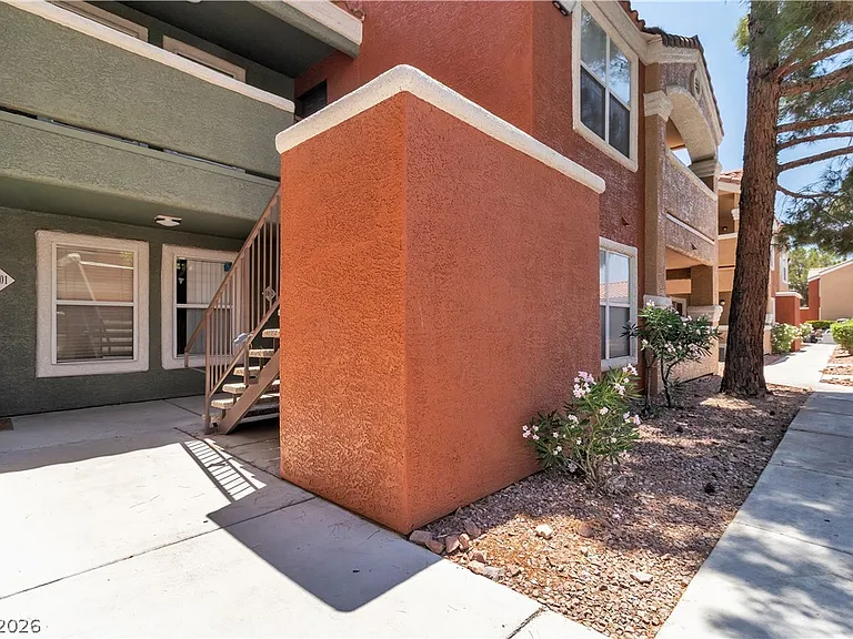 8101 W Flamingo Rd #2001 — Photo 3