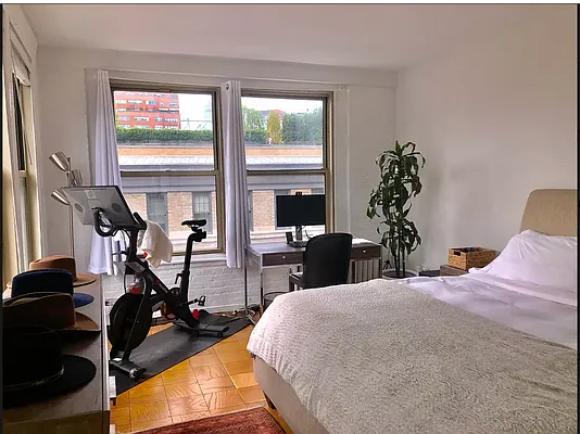 Rented by Douglas Elliman | media 23