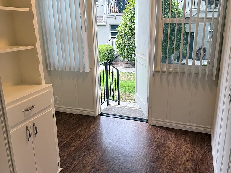 308 E Amerige Ave #0 — Photo 16
