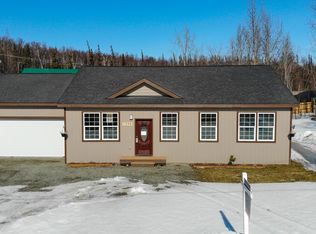 1370 N Pioneer Peak Dr, Wasilla, AK 99654