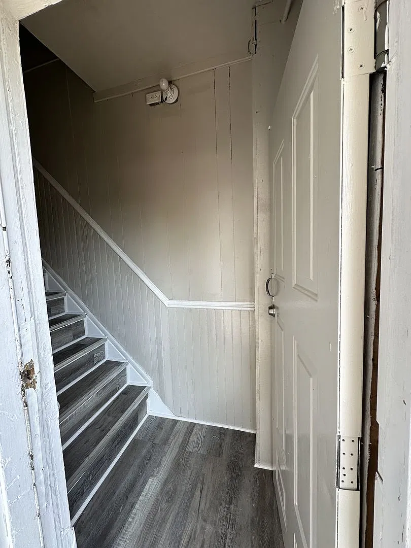 38 Peck St — Photo 2