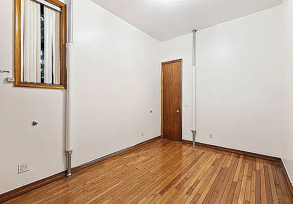 3rd image of 463 4th Ave #L1