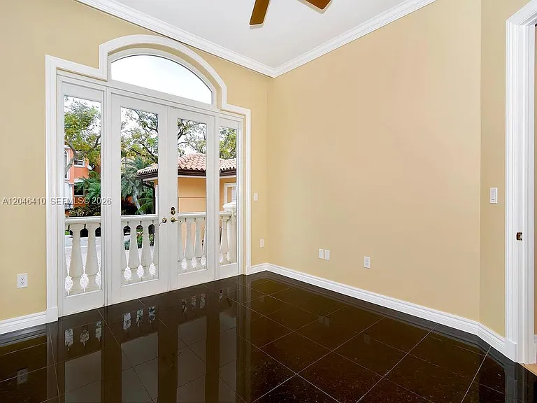 13680 Deering Bay Dr — Photo 10