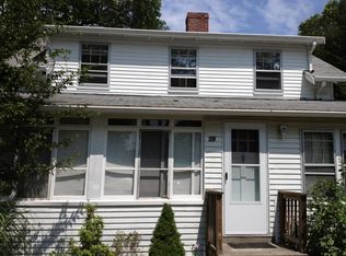 29 Juniper St, Wareham, MA 02571