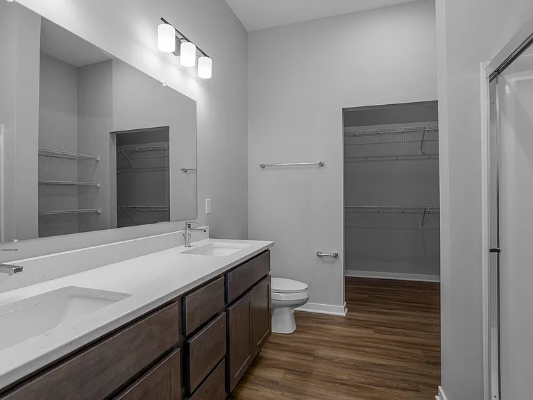 Flats at Sugar Run — Photo 58
