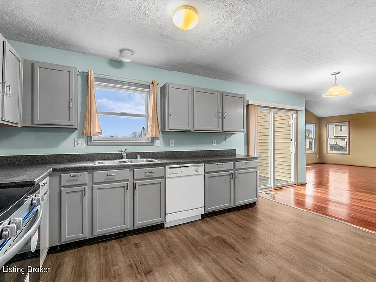 10331 Arbor Oak Dr — Photo 6