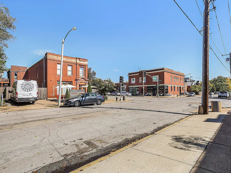 4322 McRee Ave #2W — Photo 8