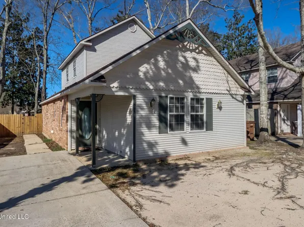 4405 Biglin Bayou Dr, Diberville, MS 39540