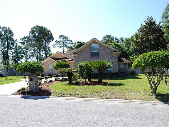 2nd image of 8099 Donegal Ln