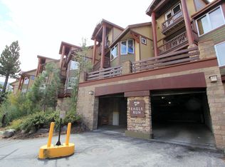 300 Juniper Springs Dr #106, Mammoth Lakes, CA 93546