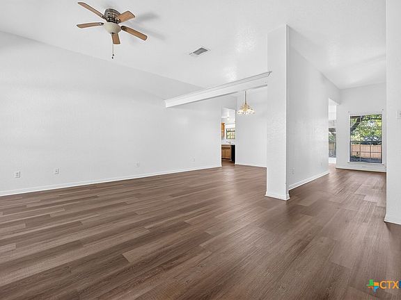 4th image of 1905 McGinnis Ct