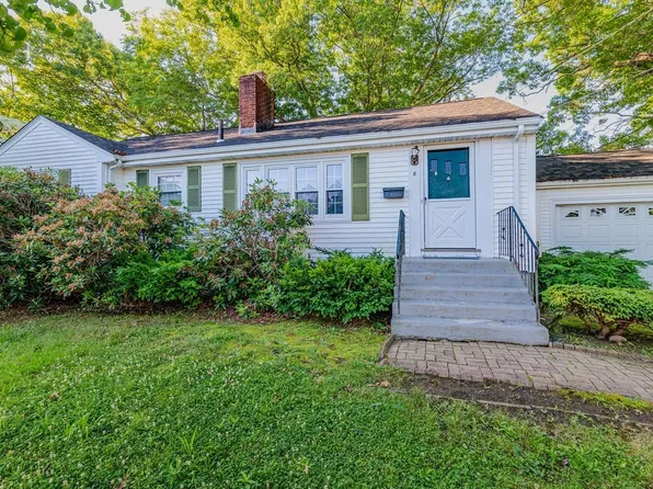 8 Upham St, Randolph, MA 02368