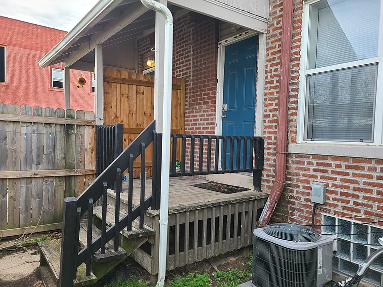 366 Gilbert St — Photo 19