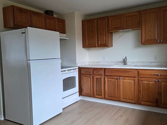 2nd image of 5108-5110 N 46th St #S185-08