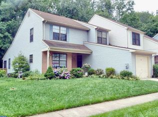 12 Stanwood Ct, Medford, NJ 08055