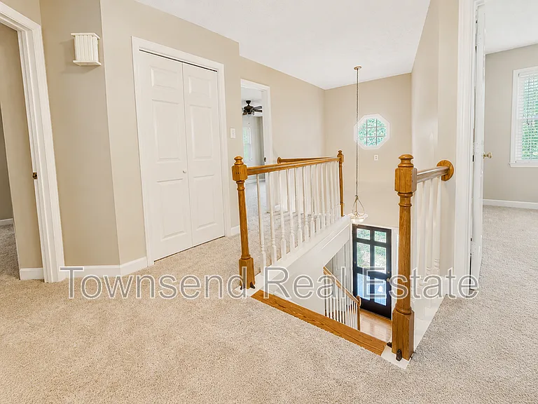 2937 Delaware Dr — Photo 17