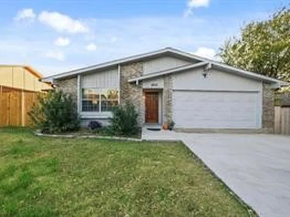 2016 Lymington Rd, Carrollton, TX 75007