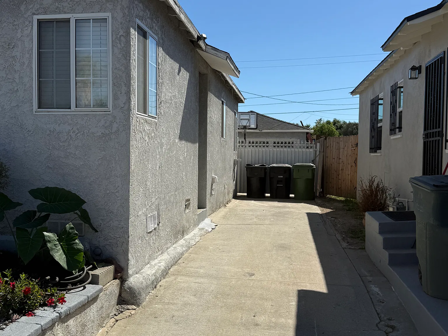3 bed, 1161 sqft, $3,500 — Photo 2