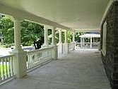 Side view porch