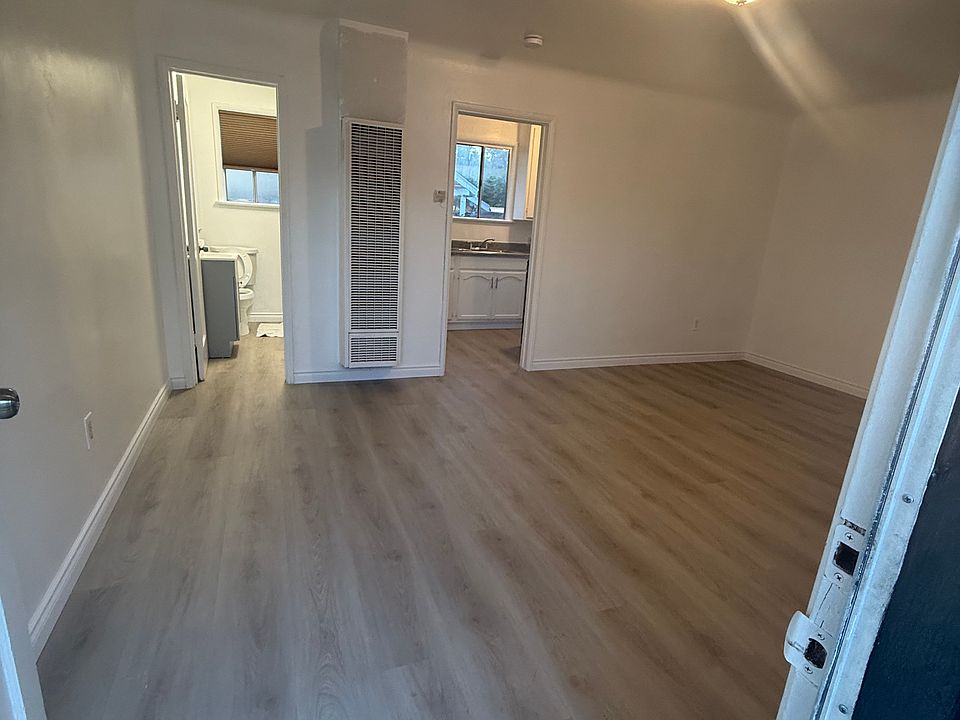 1st image of 6222 Eastern Ave #1/4
