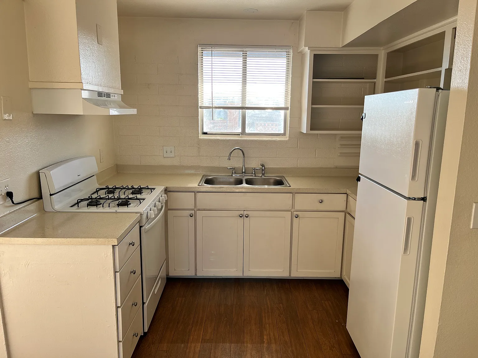 Catalina Vista Apartments — Photo 3