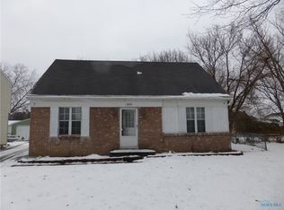 4212 Roundtree Dr, Toledo, OH 43615